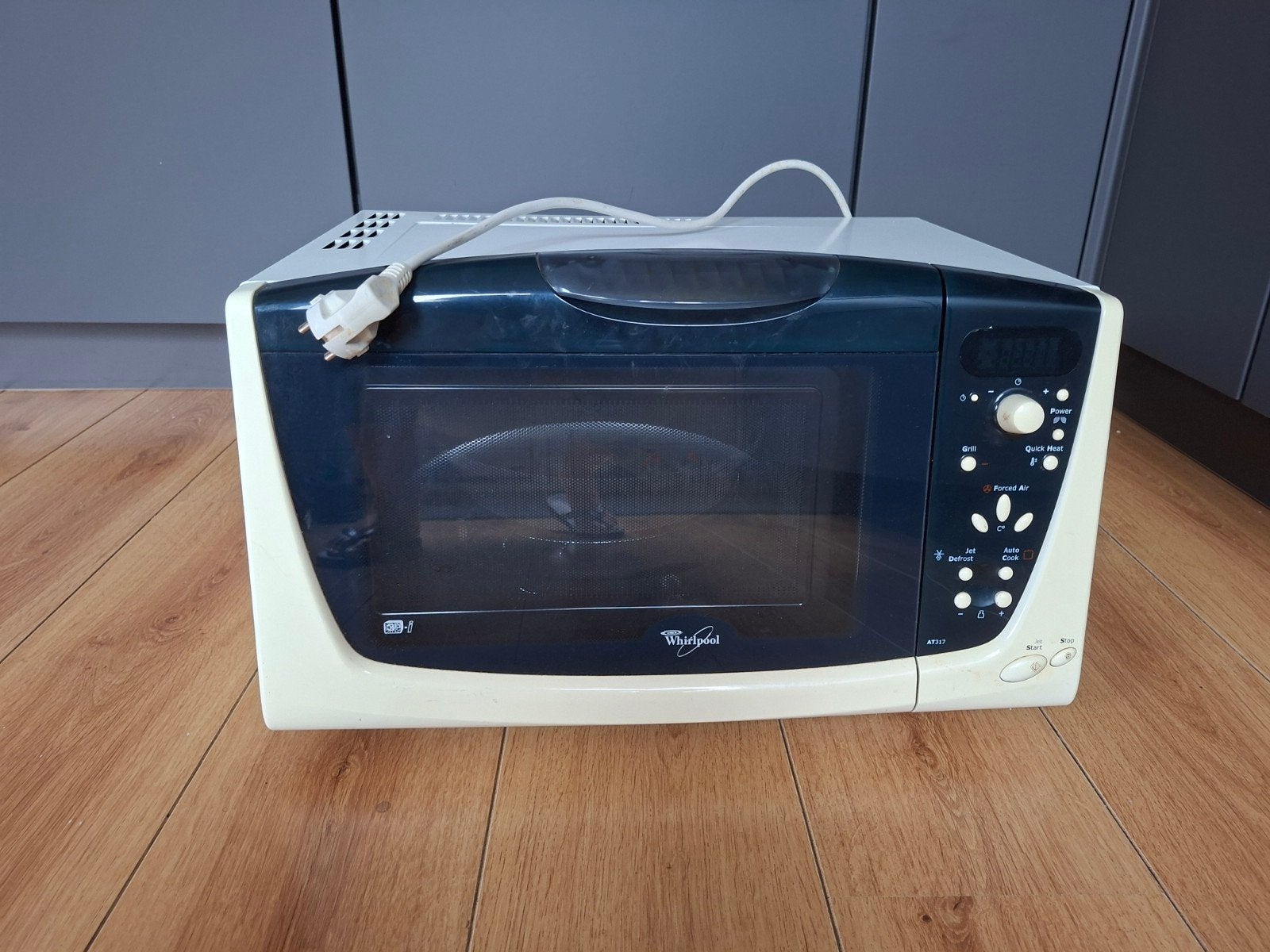 Whirlpool AT317 Combimagnetron met Grill en Hete Lucht, Witgoed en Apparatuur, Magnetrons, Ophalen, Combimagnetron, Gebruikt, Draaiplateau