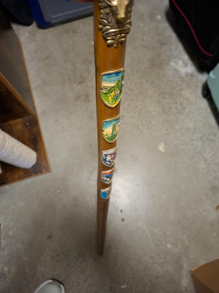 Wandelstok, Ophalen