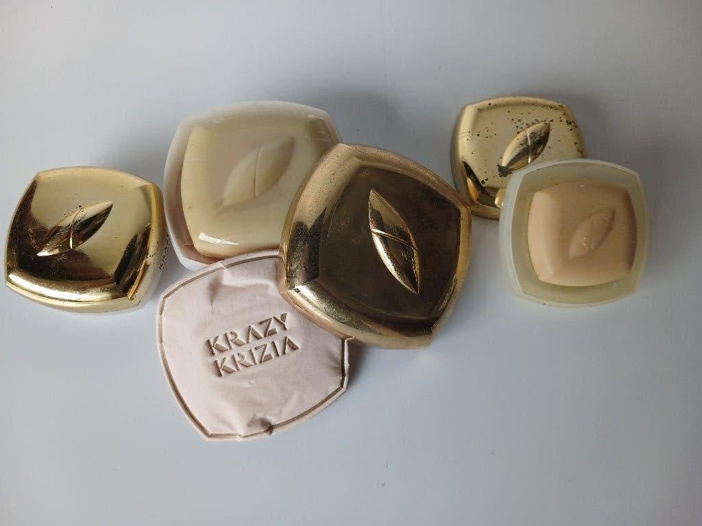 RARITEIT !! Krazy Krizia zeep 100 gr, en 2 gastenzepen 25 gr, Ophalen of Verzenden, Nieuw, Overige typen, Gevuld