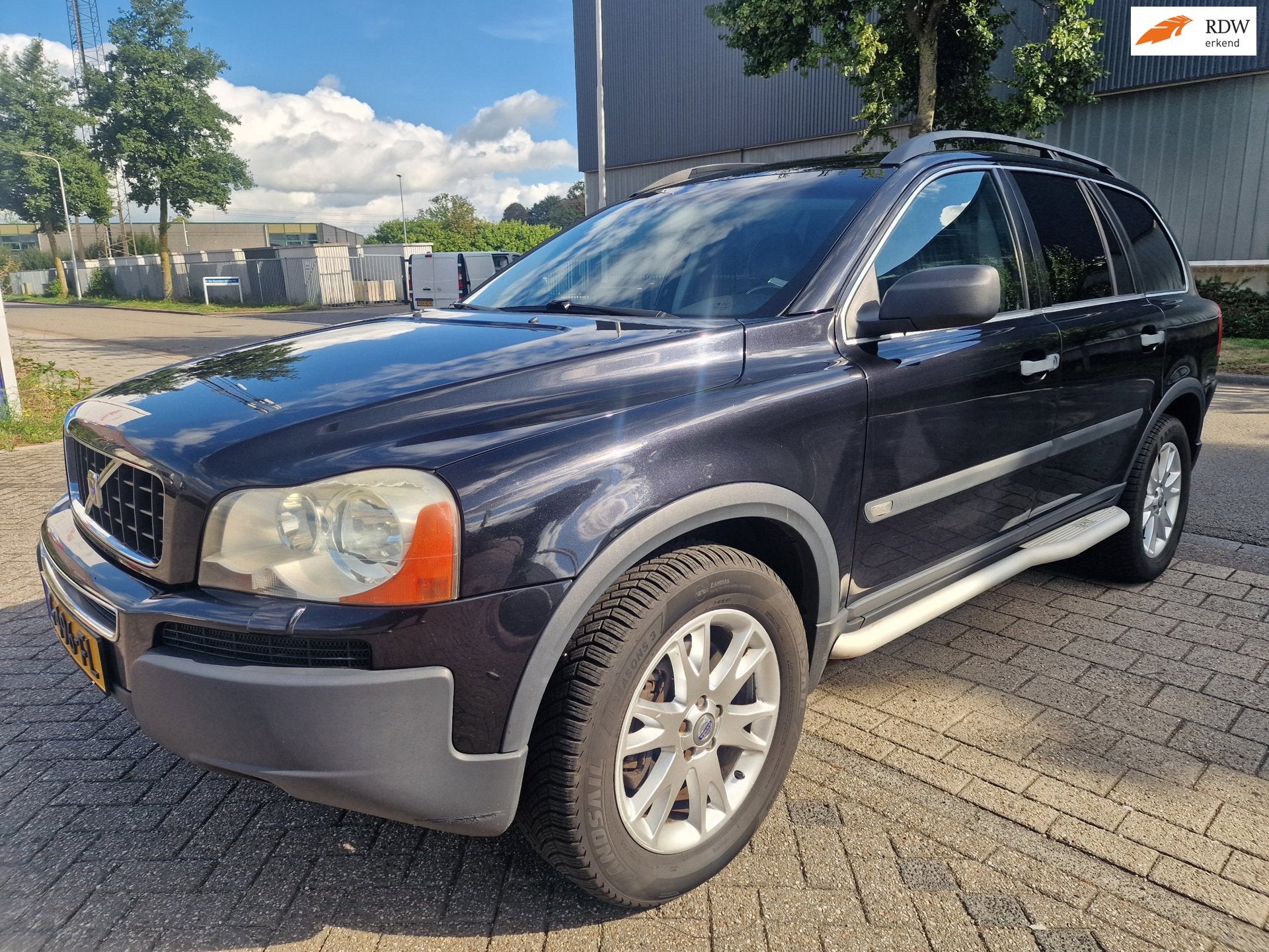 Volvo XC90 2.5 T Elan, Apk, Nap, Zeer goed rijdend Inruil mo, Auto's, Volvo, Gebruikt, Zwart, 7 stoelen, Leder