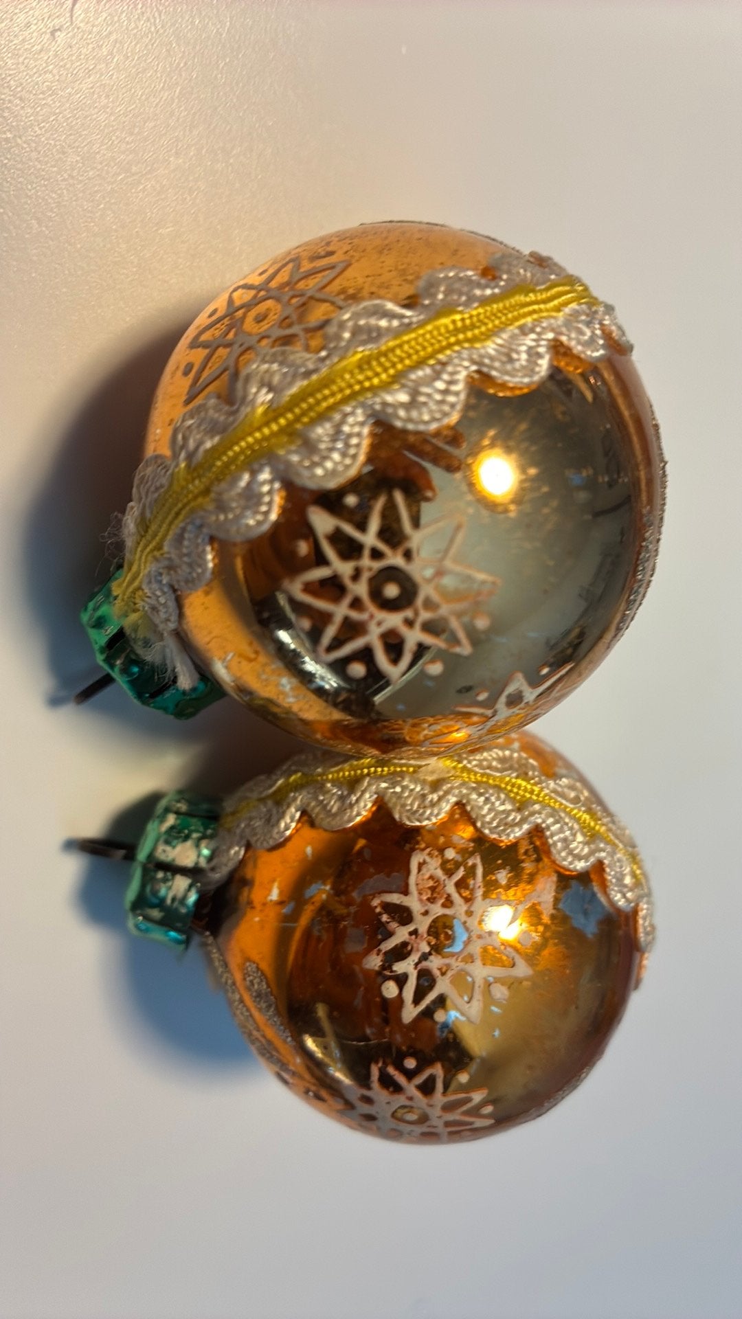 Vintage kerstbal, beplakt met textiel, Ophalen of Verzenden, Zo goed als nieuw