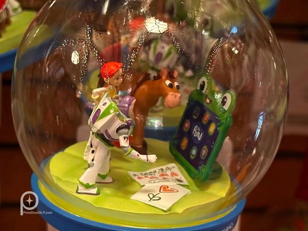 Disneyland Parijs Toystory ornament, Ophalen of Verzenden, Overige figuren, Nieuw, Beeldje of Figuurtje