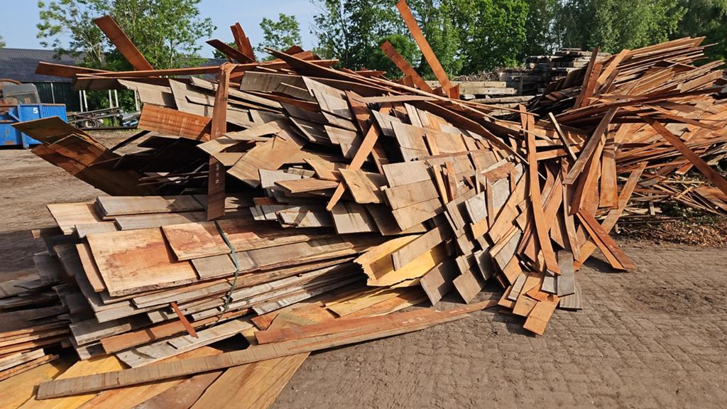 Droge hardhouten planken te koop, Ophalen, Overige houtsoorten