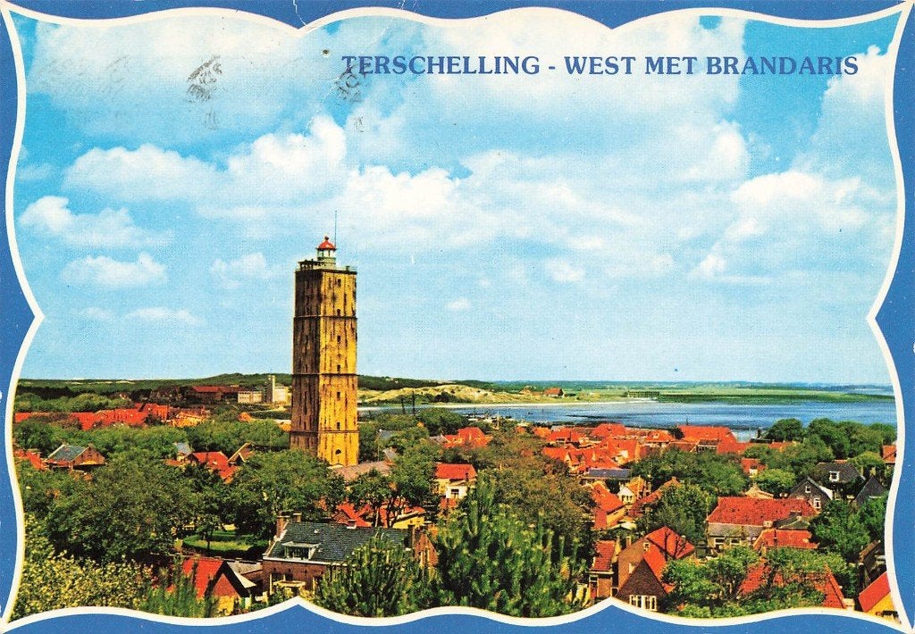 Terschelling-West met Brandaris, Ophalen of Verzenden, 1980 tot heden, Gelopen, Waddeneilanden