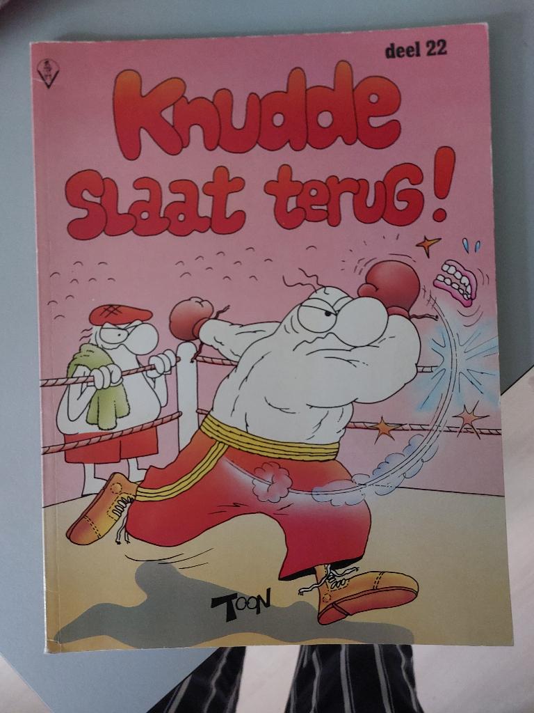 Knudde slaat terug! deel 22, Boeken, Stripboeken, Eén stripboek, Ophalen of Verzenden, Zo goed als nieuw