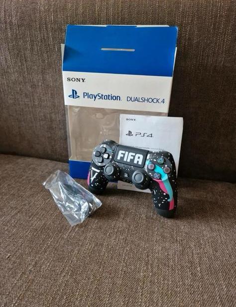 Custom Fifa PS4 Controller - Nieuw, Ophalen of Verzenden, Nieuw, Controller, PlayStation 4