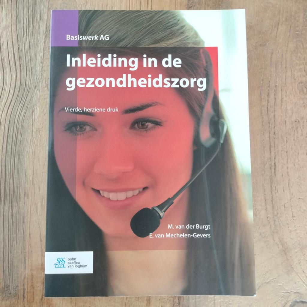 Inleiding in de gezondheidszorg (4e druk) - Basiswerk AG, Ophalen of Verzenden, Zo goed als nieuw