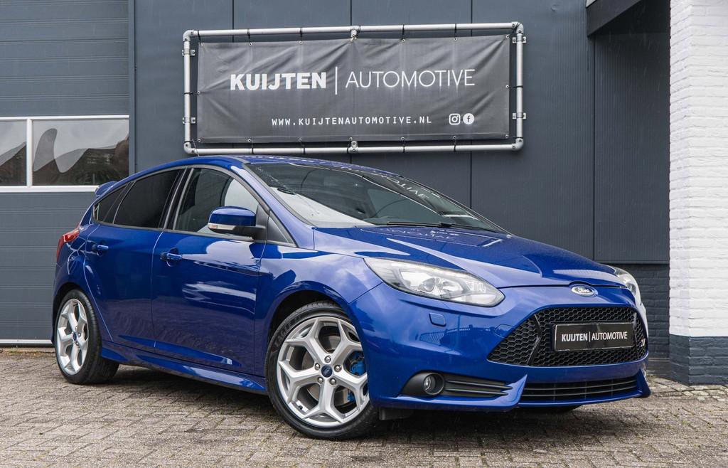 Ford Focus 2.0 EcoBoost ST-3 / Deep impact Blue / Topstaat !, Gebruikt, 4 cilinders, Blauw, 14 km/l