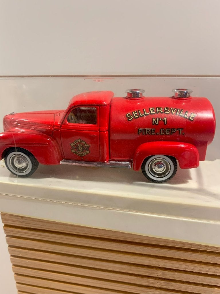 Te koop modelauto Dodge 1950 - motorwagen brandweerauto, Verzamelen, Ophalen of Verzenden, Nieuw, Auto's