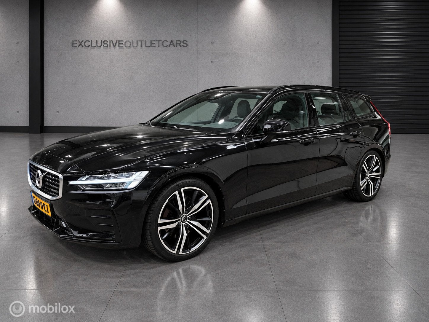 Volvo V60 2.0 T4 R-Design 211 pk BLIS Polestar tuning, Auto's, 15 km/l, Euro 6, 4 cilinders, 1969 cc
