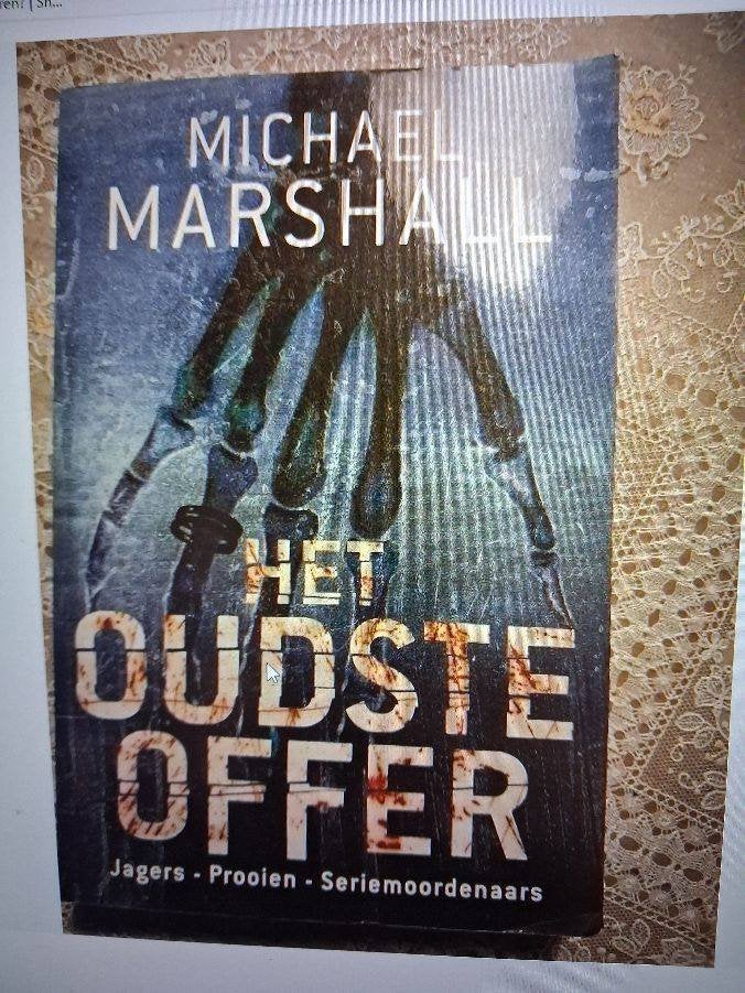 Het oudste offer - Michael Marshall, Ophalen of Verzenden, Gelezen, Amerika