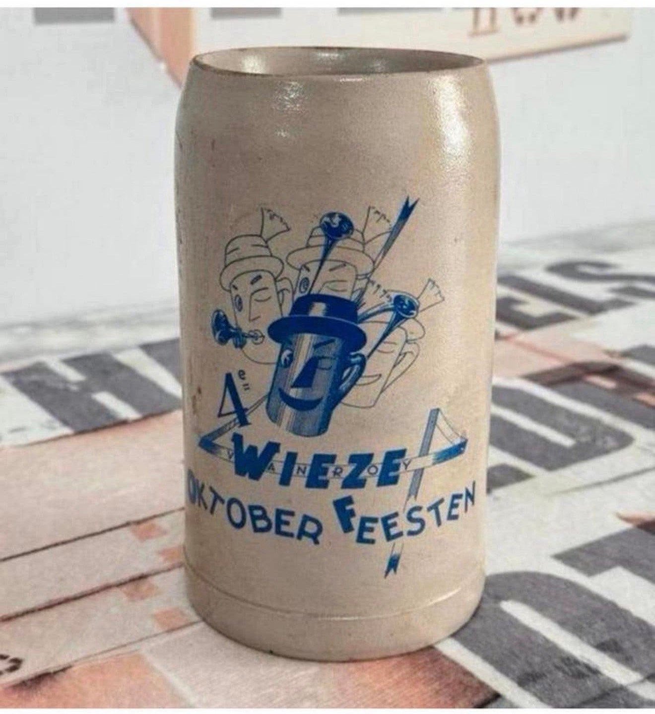 Vintage Wieze bierpot bierpul bier pot 1 Liter steen oktober, Verzamelen, Ophalen of Verzenden, Zo goed als nieuw, Pul(len), Overige merken