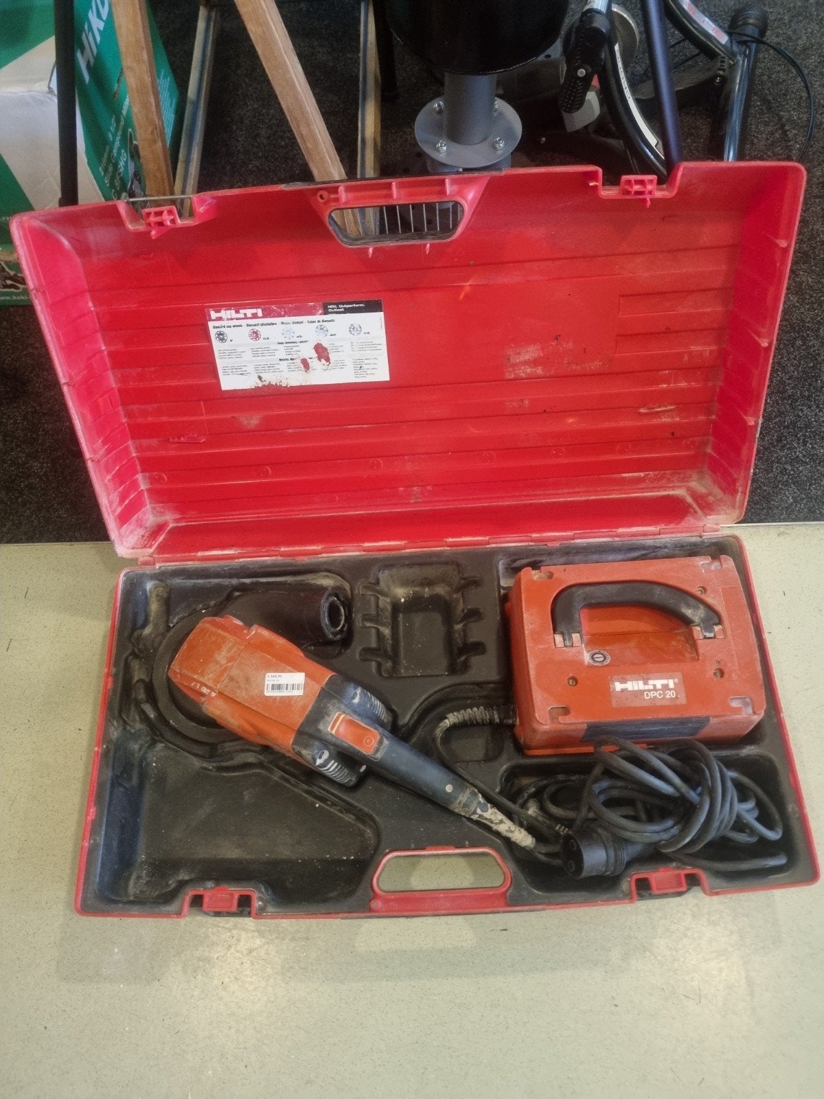 Hilti DPC 20 en DG 150 Schuurmachine Set, Gebruikt, Hilti, Overige typen, Ophalen of Verzenden