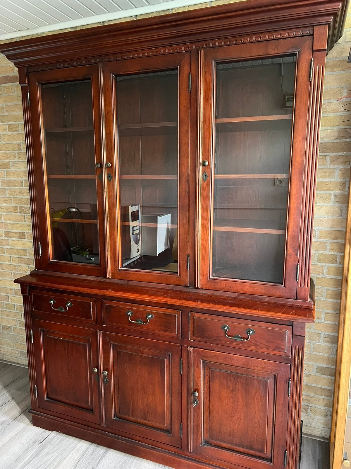 Houten buffetkast, Ophalen, Gebruikt, Met deur(en), 200 cm of meer