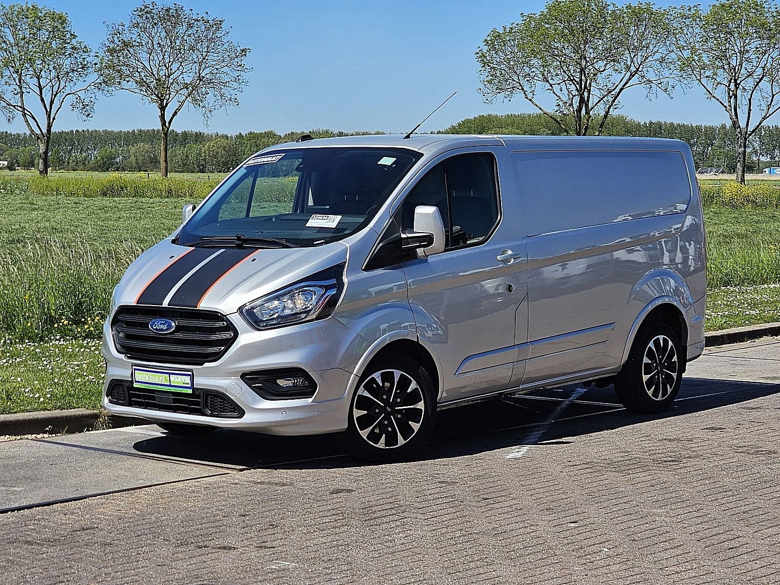 FORD TRANSIT CUSTOM 2.0 l1h1 sport navi!, Auto's, Euro 6, 4 cilinders, 1650 kg, Leder