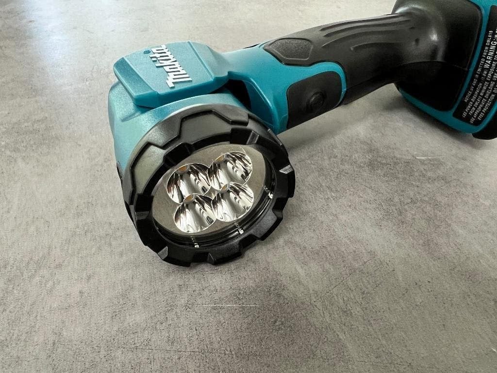 MAKITA 18V ACCU BOUWLAMP LEDLAMP LXT WERFLICHT Lamp, Ophalen of Verzenden, Nieuw, Minder dan 50 watt, Lamp met armatuur