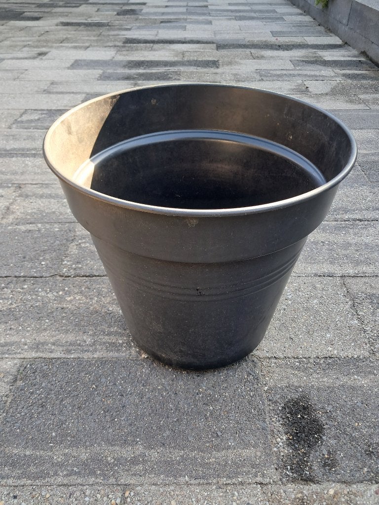 Grote zwarte kunststof bloempot voor Tuin/Balkon, Tuin en Terras, Kunststof, Gebruikt, Rond, Binnen