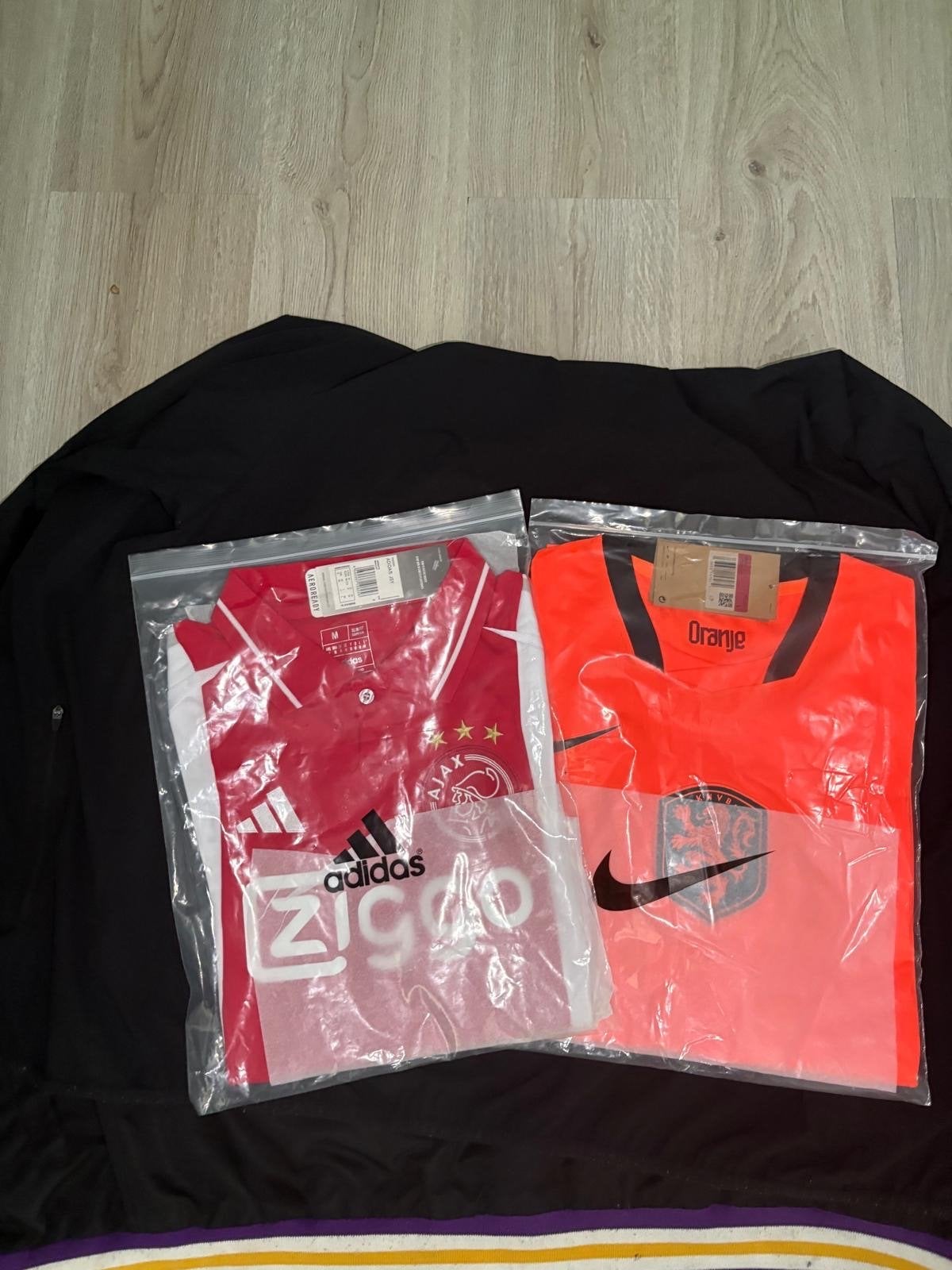 Brian Brobbey set* voetbalshirts - Nieuw met labels, Maat L, Ophalen of Verzenden, Nieuw, Shirt