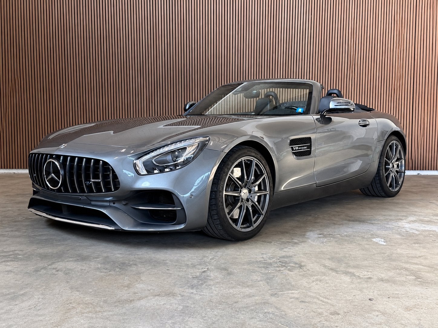 Mercedes AMG GT Roadster 4.0 V8 / Dealer onderhouden, Auto's, Automaat, Achterwielaandrijving, Cabriolet, 0 kg