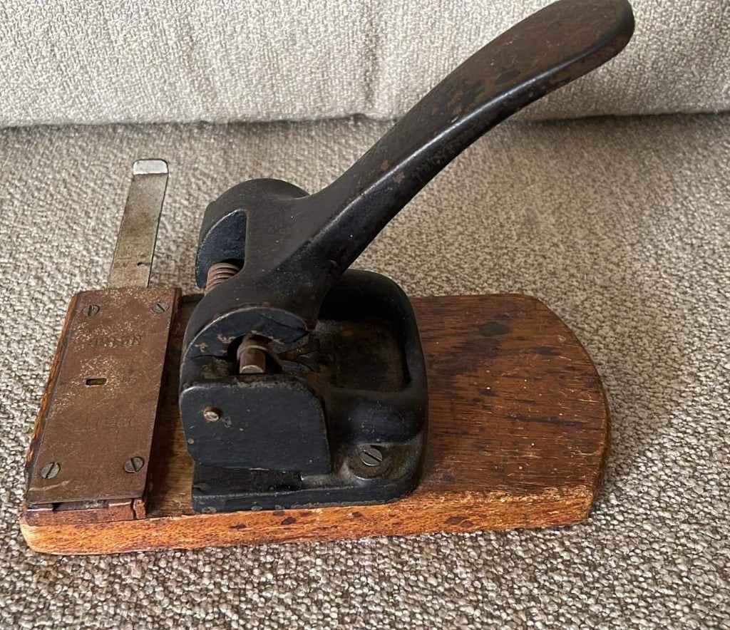 Oude perforator, Ophalen of Verzenden