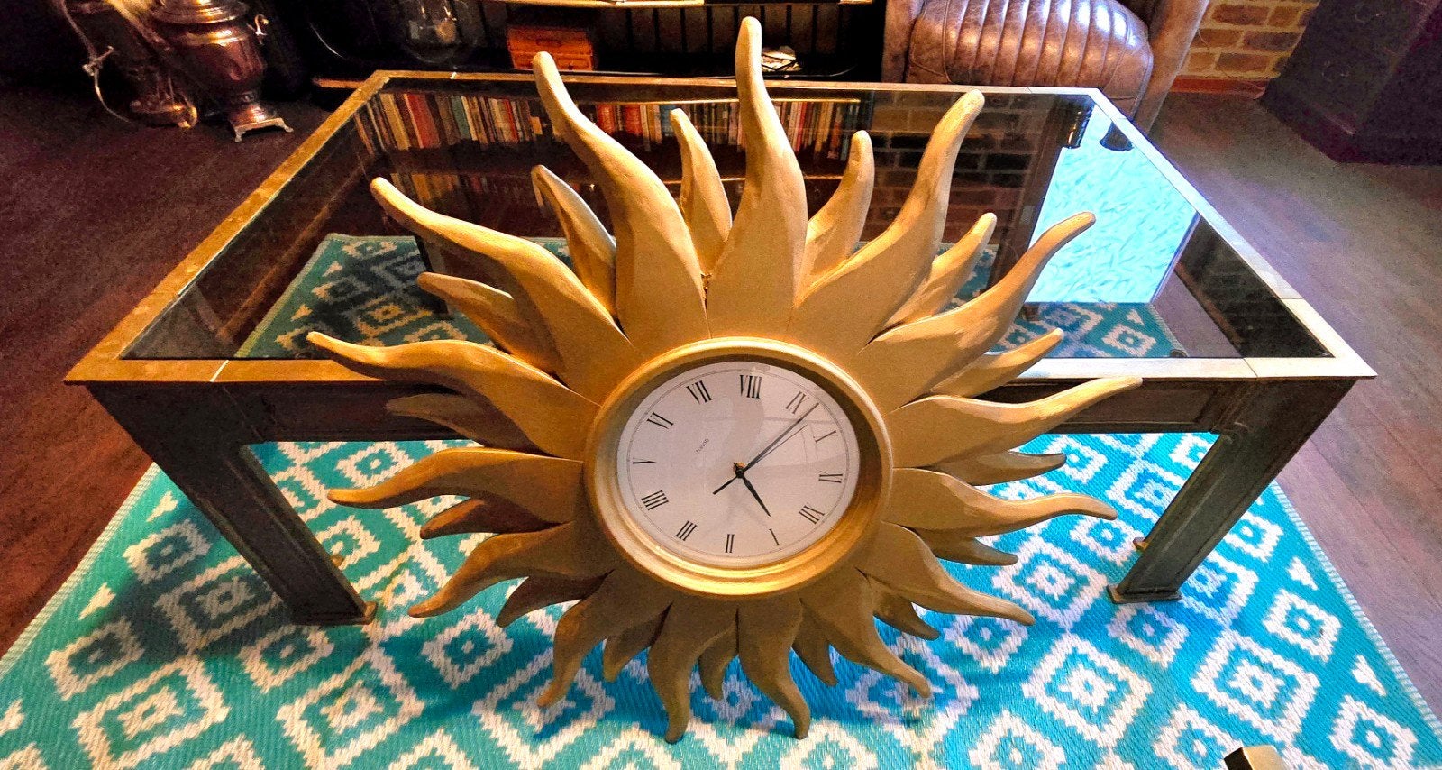 Gouden Zon Wandklok met Romeinse Cijfers, Huis en Inrichting, Ophalen