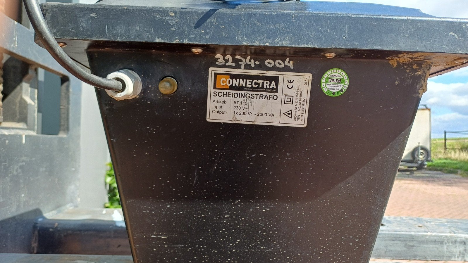 Connectra Scheidingstrafo 230V - 2000VA, Ophalen, Gebruikt, Overige merken, Overige typen