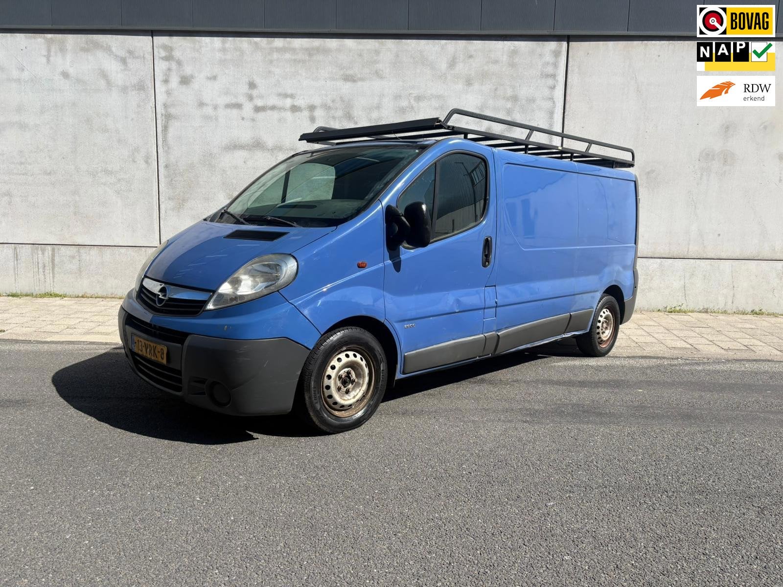 Opel Vivaro 2.0 CDTI L2H1 | trekhaak | dakdrager, Auto's, Voorwielaandrijving, Origineel Nederlands, Bedrijf, Euro 4