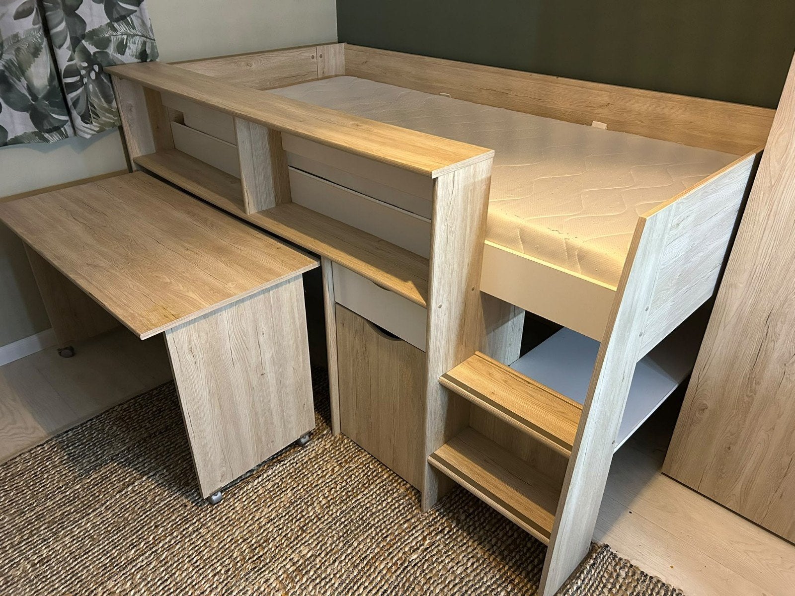 Halfhoogslaper met bureau en tweedeurs kledingkast, Ophalen, Gebruikt, 90 cm, Eenpersoons
