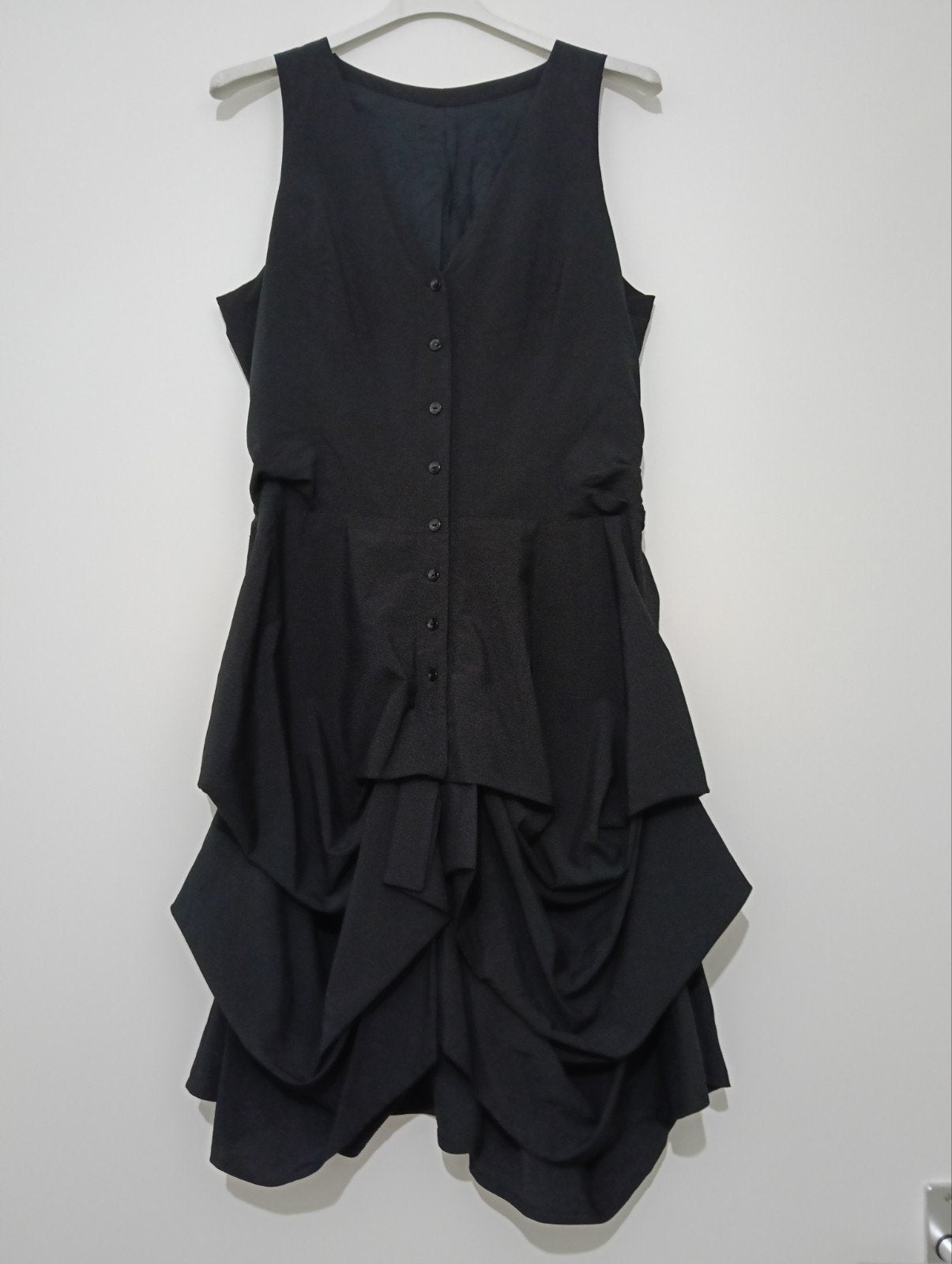 Summum Woman Zwart Jurkje met Ruches en Knoopjes, Kleding | Dames, Ophalen of Verzenden, Zo goed als nieuw, Zwart, Boven de knie