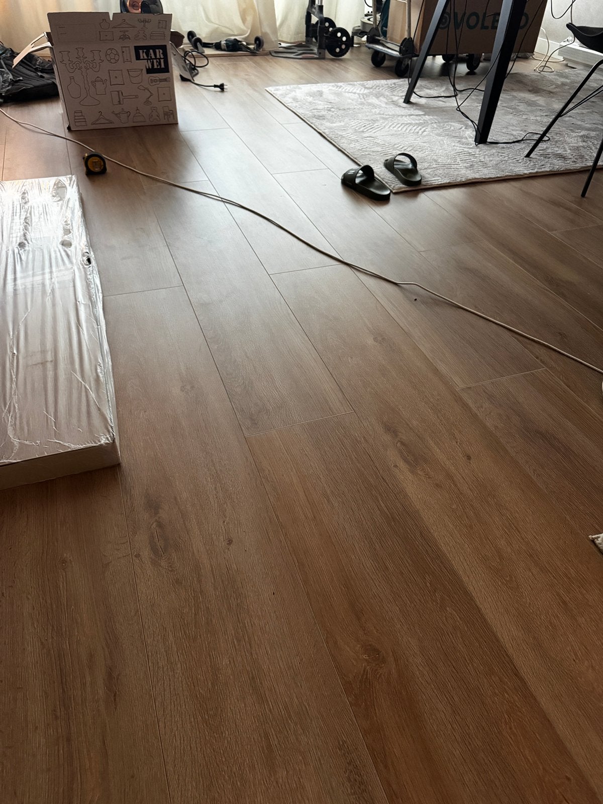 (NIEUW) Licht bruin laminaat vloer (+/-28m2) + ondervloer, Ophalen, 50 tot 150 cm, Nieuw, 10 m² of meer