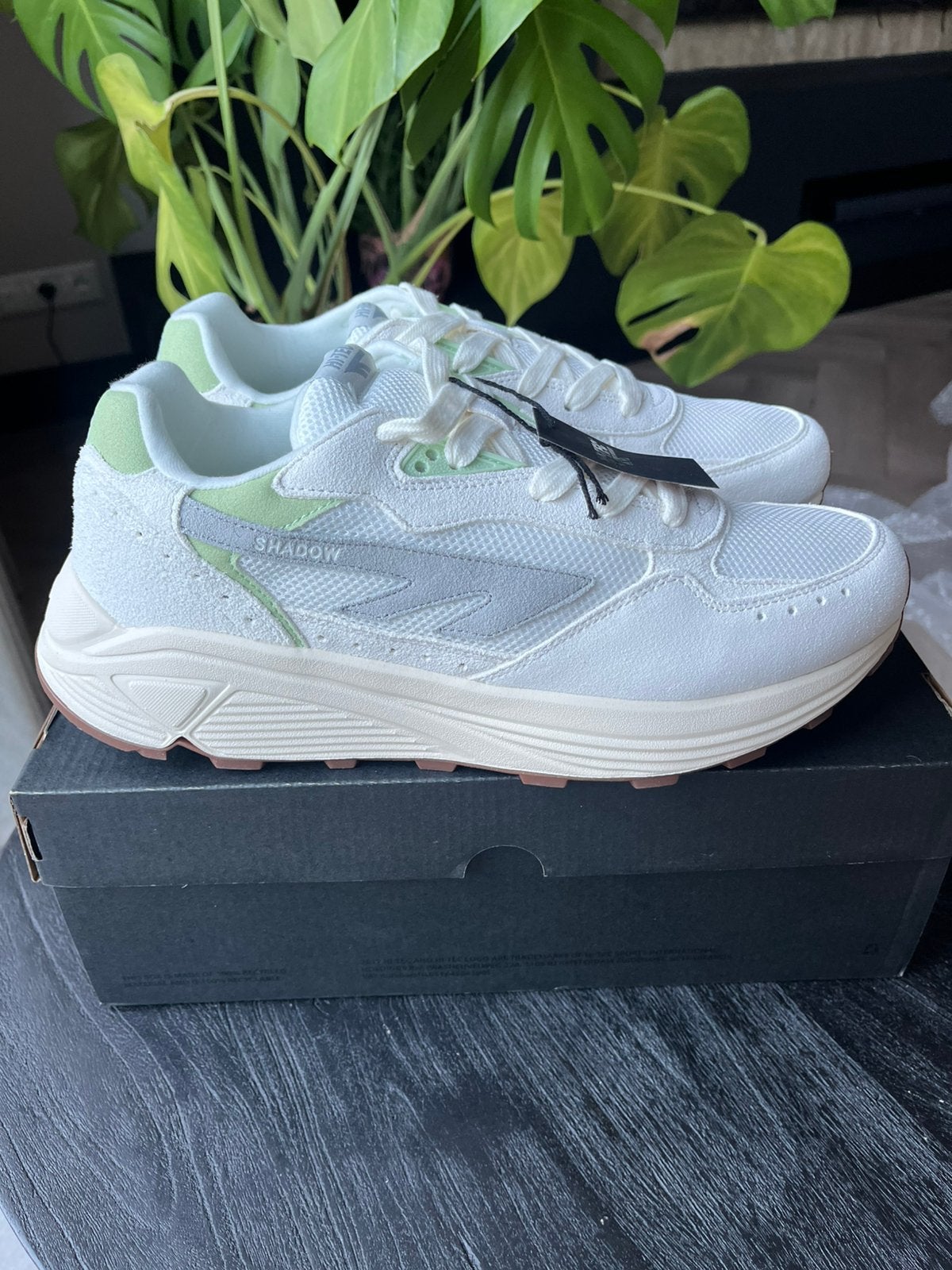 Hi-Tec Shadow 37/46, Kleding | Heren, Schoenen, Ophalen of Verzenden, Nieuw, Overige kleuren, Sneakers of Gympen