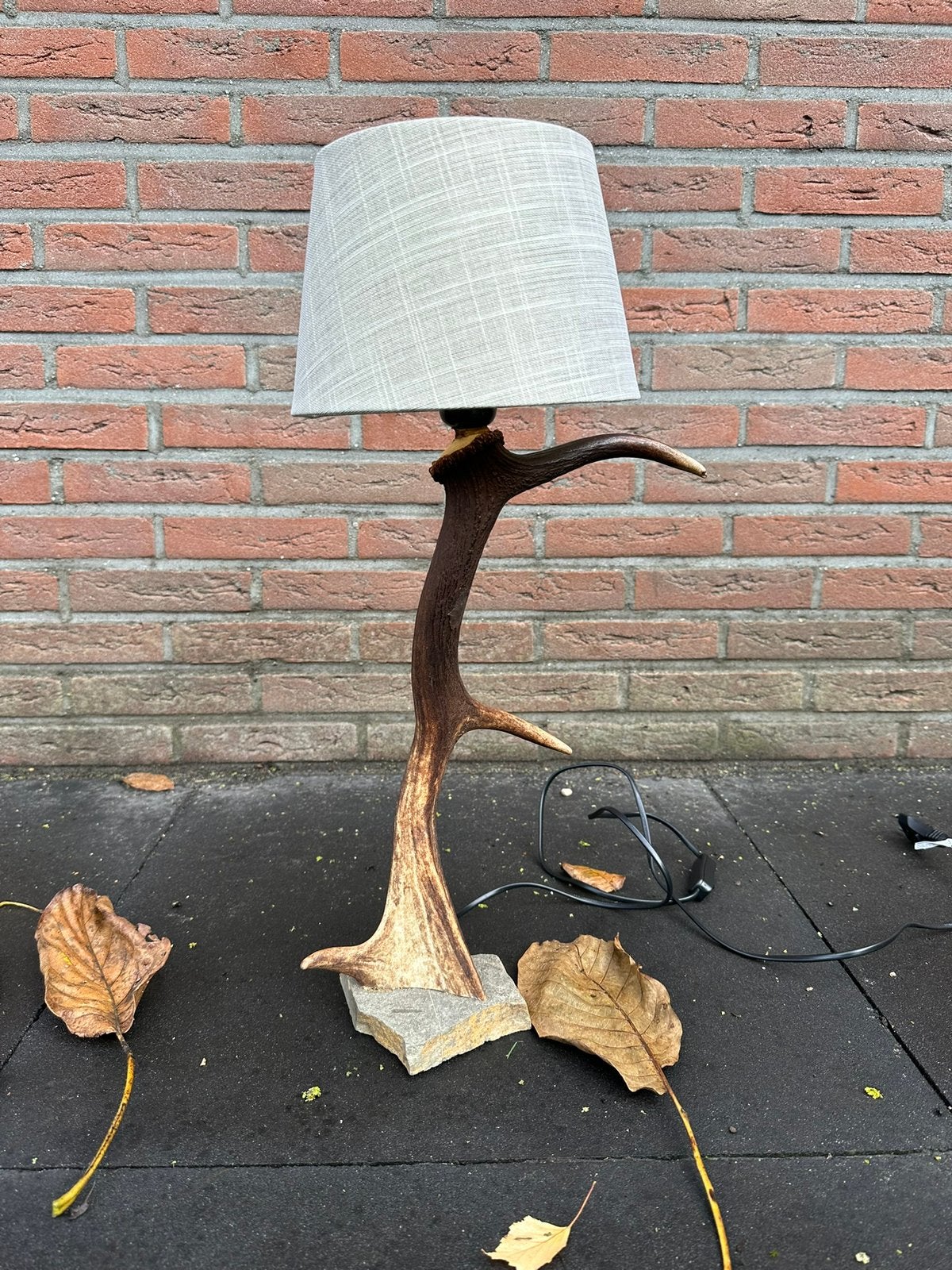 Geweilamp.schemerlamp.geweien.edelhert.damhert.tafellamp., Ophalen of Verzenden, Nieuw