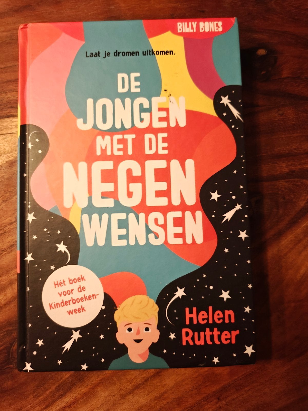 De Jongen met de Negen Wensen - Helen Rutter, Boeken, Ophalen of Verzenden, Zo goed als nieuw, Helen Rutter, Fictie