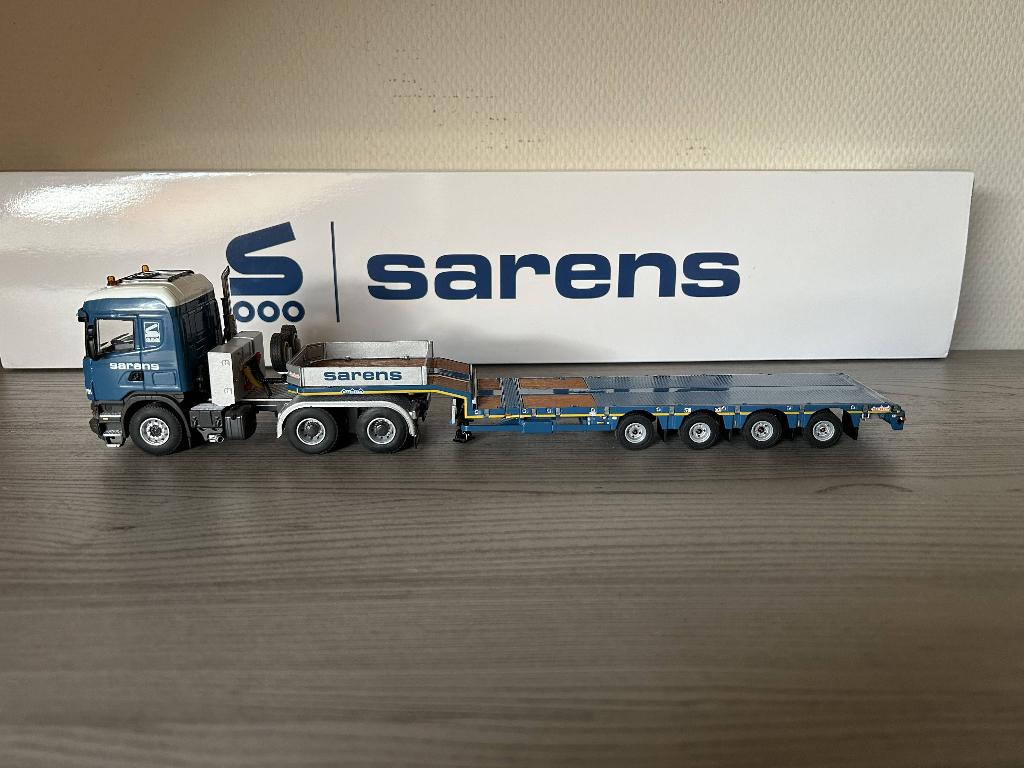 Sarens Scania R Highline Semi 4 Axle Low loader WSI  1:50, Hobby en Vrije tijd, Modelauto's | 1:50, Verzenden, Zo goed als nieuw