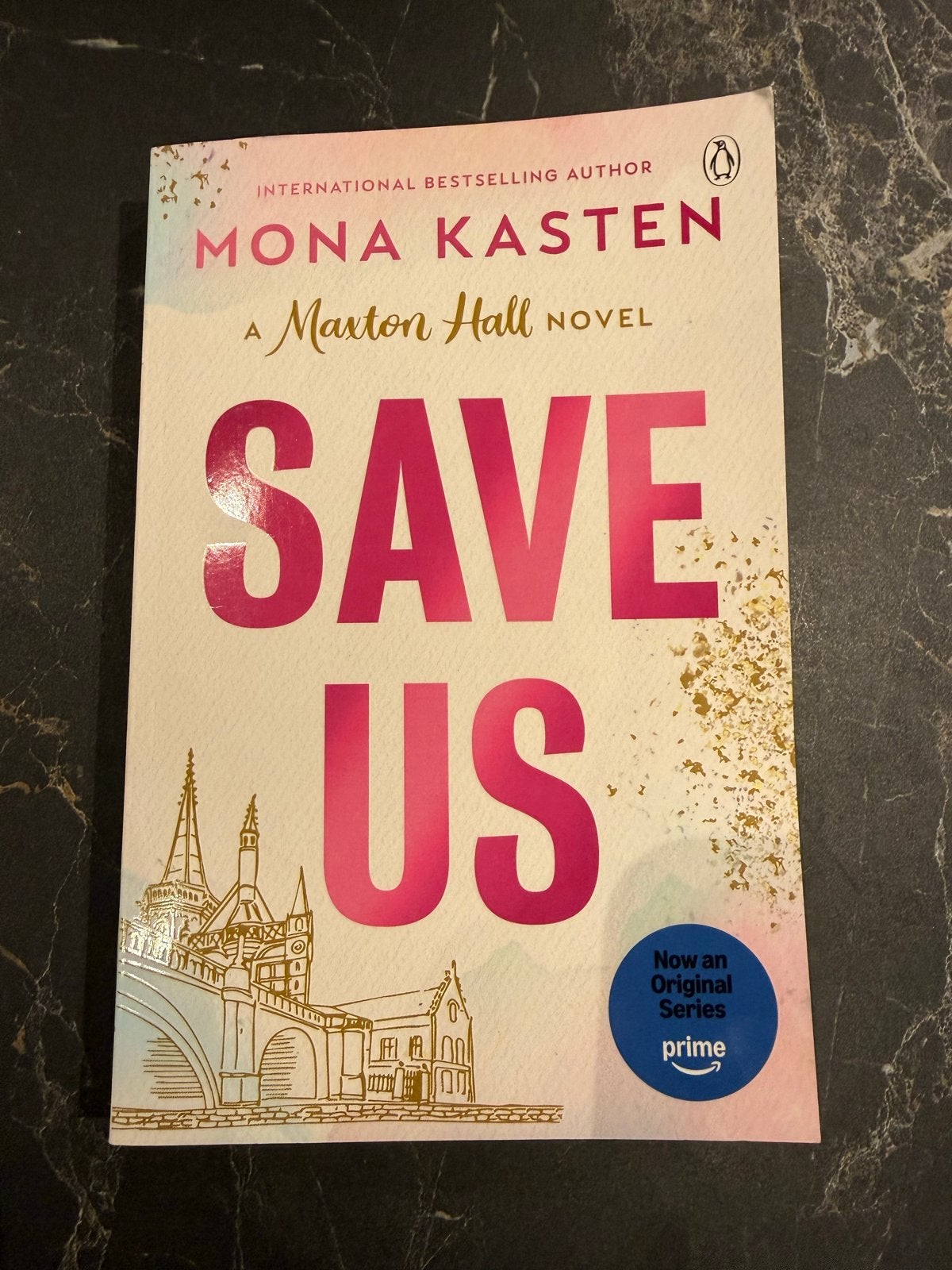 Save Us - Mona Kasten (Maxton Hall Novel), Boeken, Ophalen of Verzenden, Zo goed als nieuw, Europa overig
