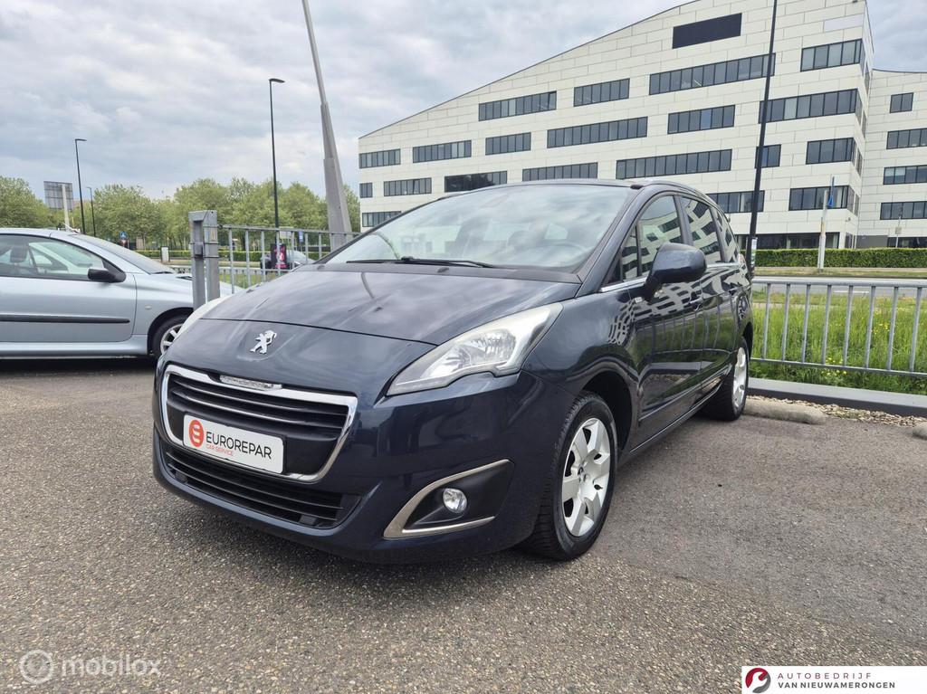 Peugeot 5008 1.2 PureTech Style 5p., Voorwielaandrijving, 745 kg, Gebruikt, Euro 6