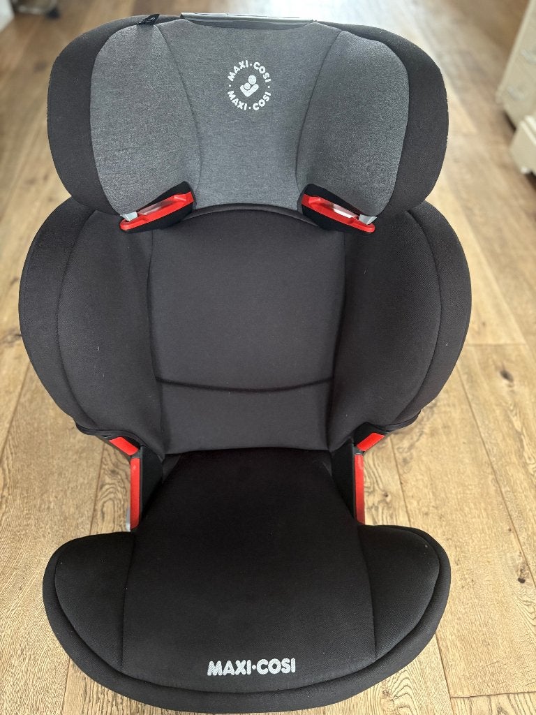 Maxi-Cosi RodiFix AirProtect Car Seat, Ophalen, 15 t/m 36 kg, Zijbescherming, Zo goed als nieuw