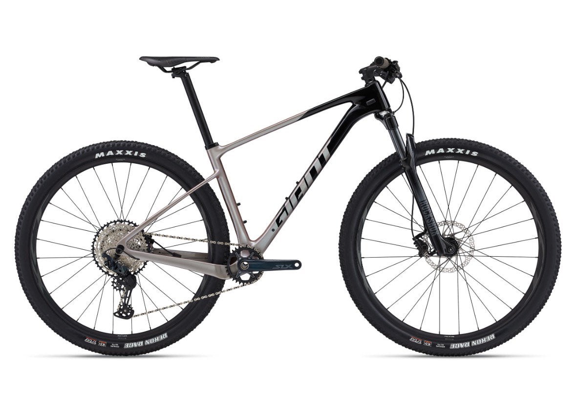 Giant XTC Advanced Carbon 29 2 L Black/Shell White, Ophalen, Zo goed als nieuw, Giant
