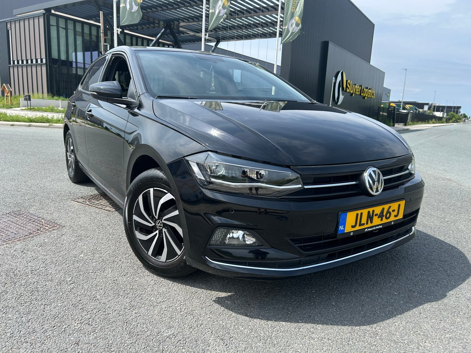 Volkswagen polo 2g 1.0 tsi highline, Voorwielaandrijving, USB, Leder en Stof, Zwart