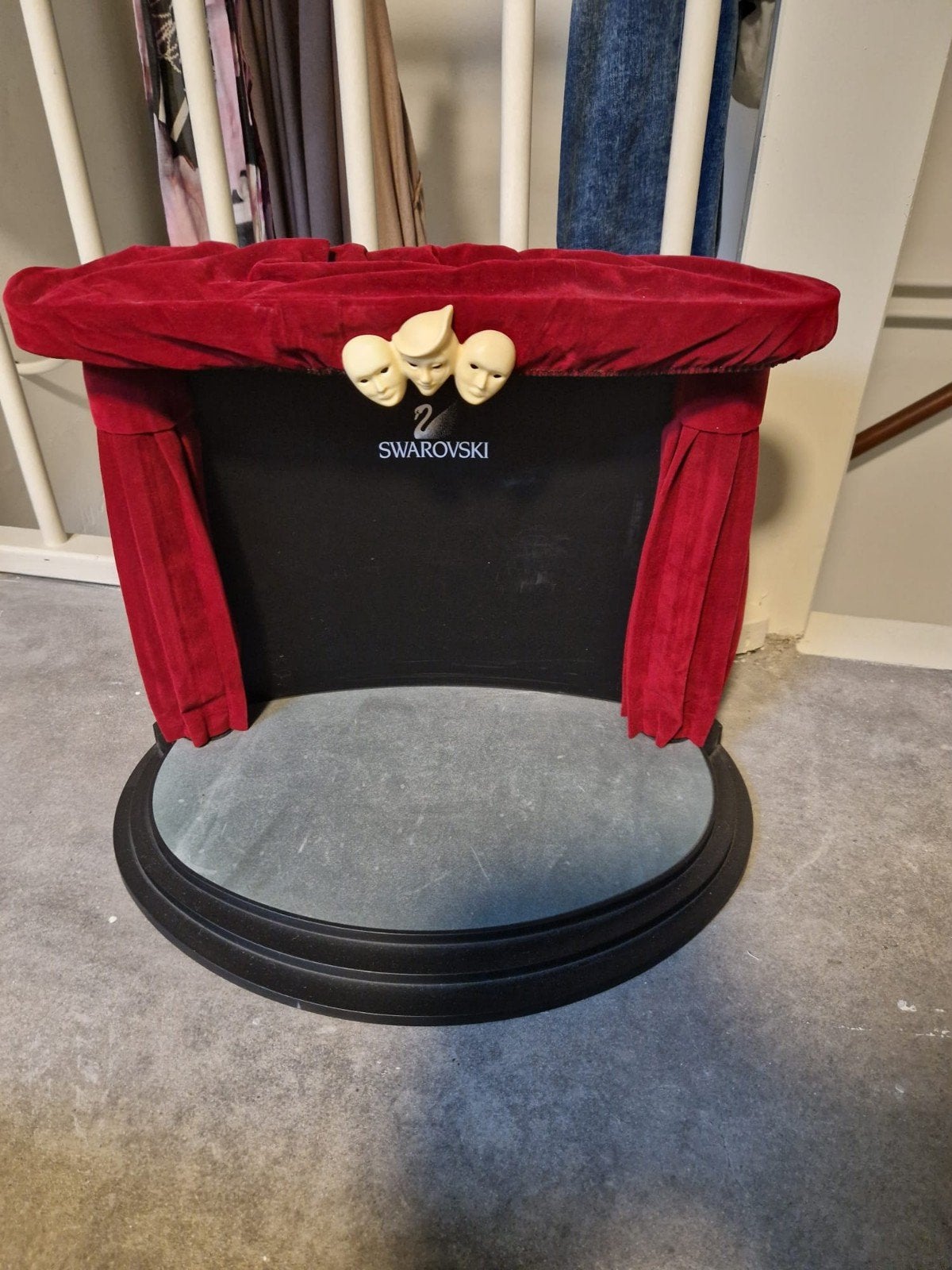 te koop Toneel Swarovski, Verzamelen, Ophalen of Verzenden, Zo goed als nieuw, Figuurtje