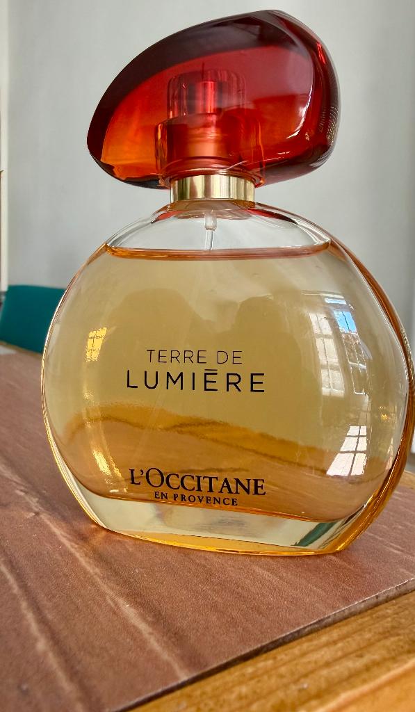 Terre de Lumiere , L'occitane  edp, Ophalen, Zo goed als nieuw