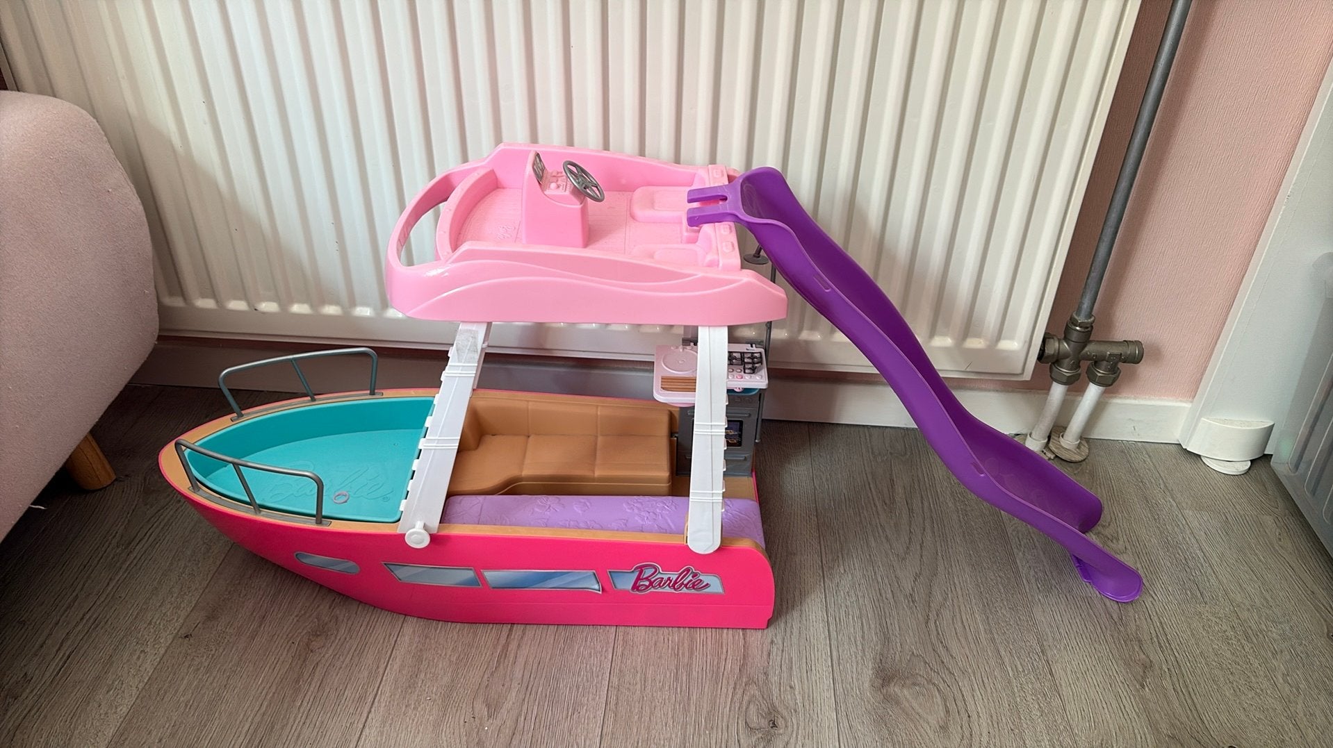 Barbie boot met glijbaan, Ophalen, Zo goed als nieuw