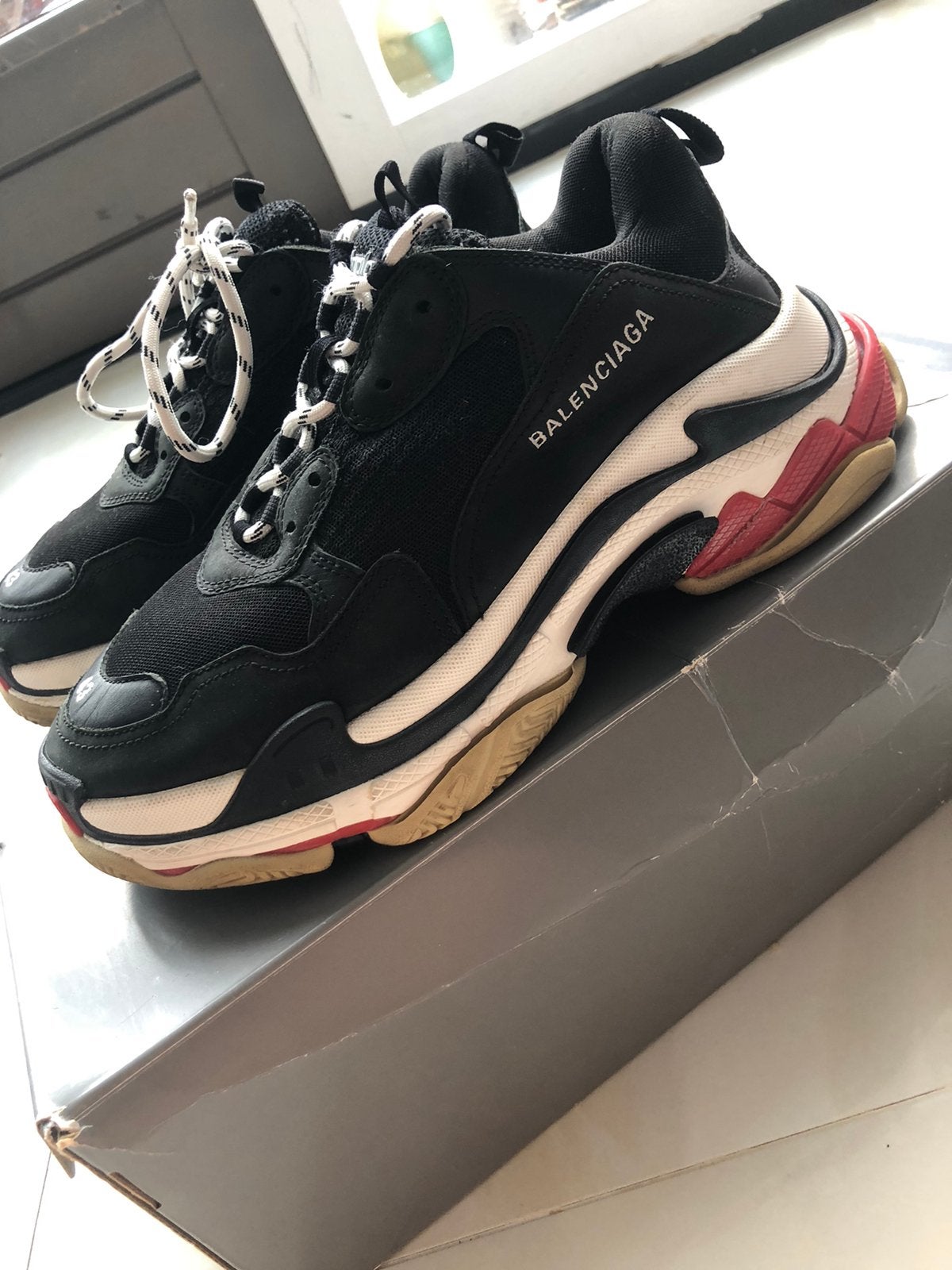 Balenciaga triple S schoenen 43 origineel met bon, Ophalen of Verzenden, Zo goed als nieuw, Zwart