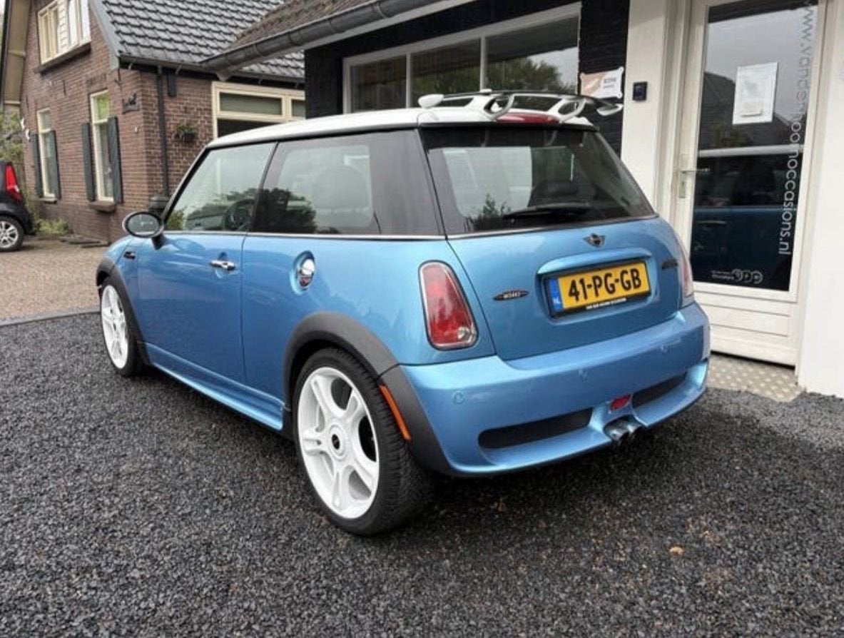 Mini 1.6 16V Cooper S JCW 211pk 2002 Blauw, Auto's, Voorwielaandrijving, Zwart, 4 cilinders, Leder en Stof