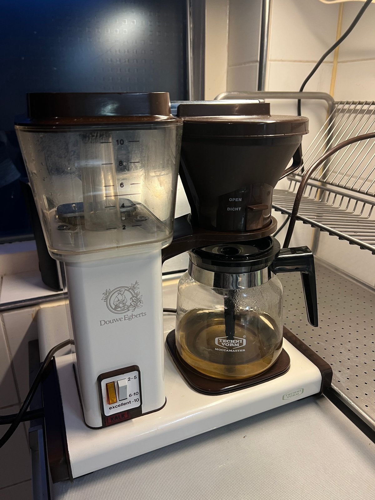 Douwe Egberts Technivorm Moccamaster type 74 origineel, Ophalen, Zo goed als nieuw, 3 snelheden of meer