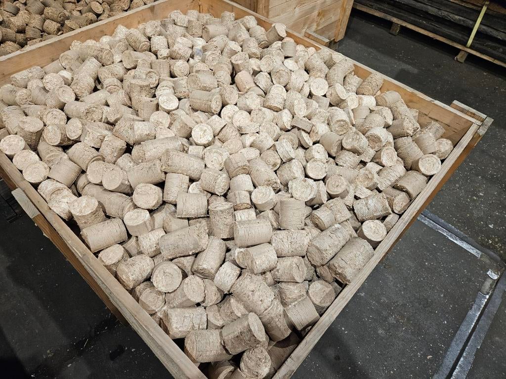 Houtbriketten eiken voor kachel of vuurkorf, 6 m³ of meer, Ophalen of Verzenden, Overige houtsoorten, Blokken