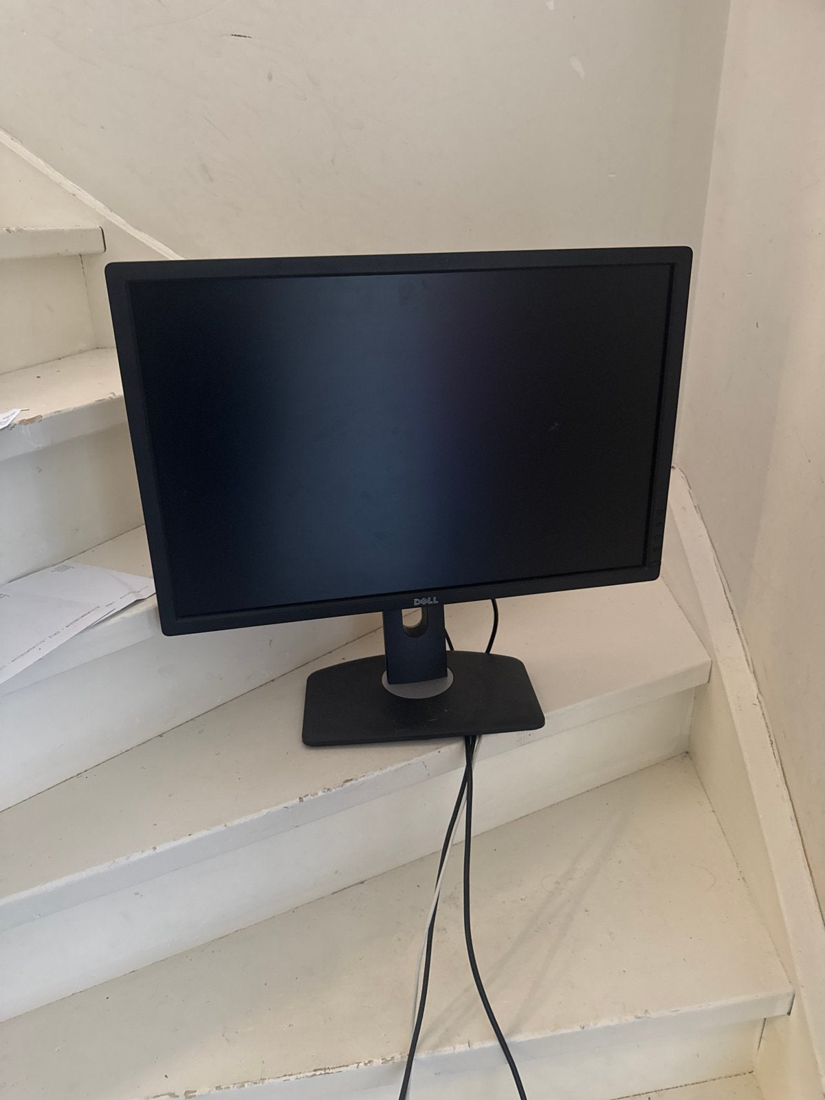 Dell Monitor - Goede staat, diverse aansluitingen, Computers en Software, Monitoren, Gebruikt, Kantelbaar, Full HD, Ophalen of Verzenden