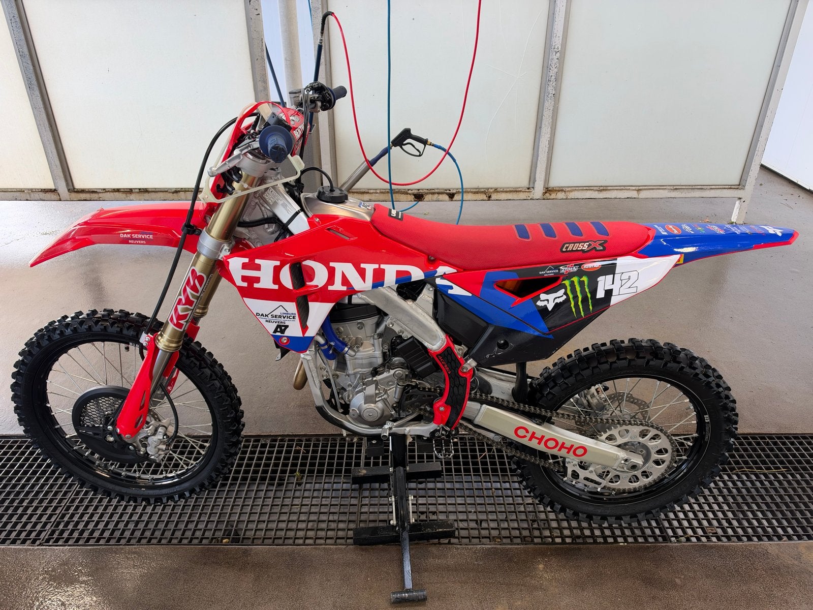 Honda CRF 250 - Nieuwstaat - Bouwjaar 2026 - 7 Uur, Sportuitlaat, Nieuw, Particulier, Crossmotor
