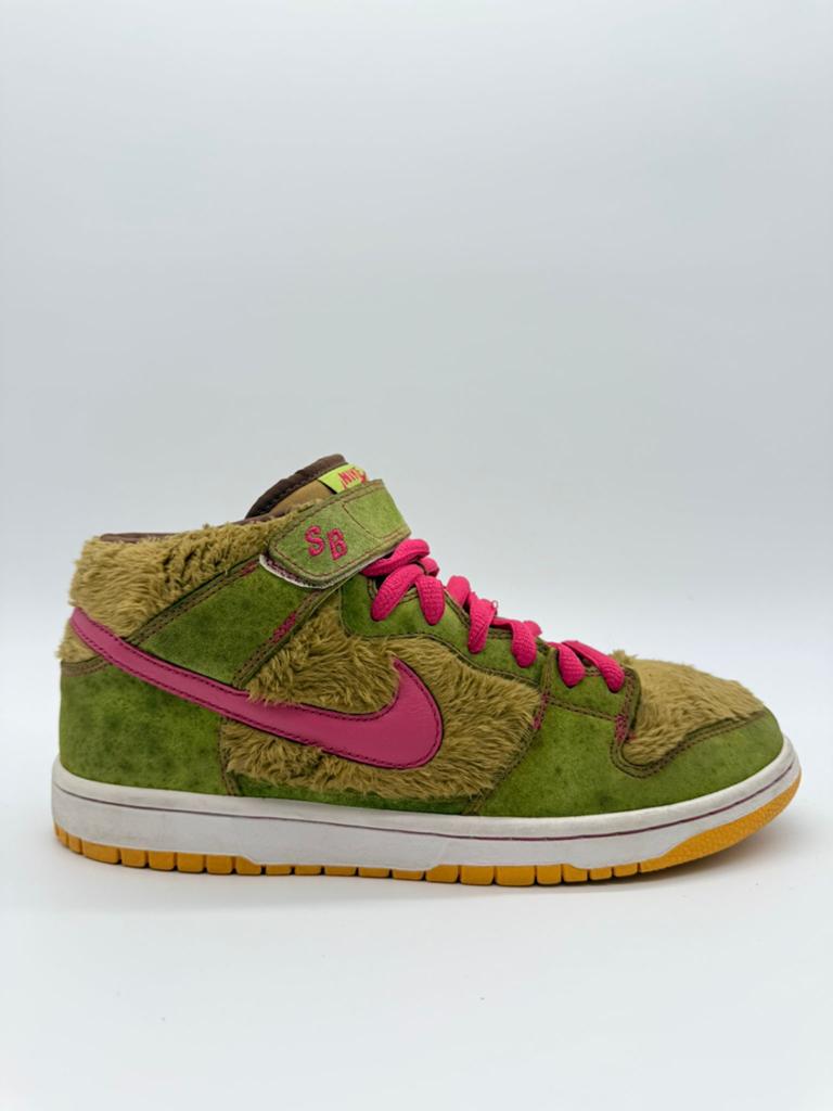 Nike SB Dunk Mid Mama Bear - Maat 42, Overige kleuren, ., Ophalen of Verzenden, Sneakers of Gympen