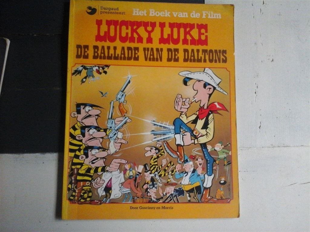ns5-lucky luke-de ballade van de daltons-goede staat, Eén stripboek, Ophalen of Verzenden, Zo goed als nieuw